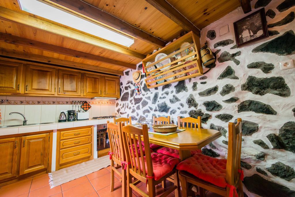 Вілла Adega Velha Calheta de Nesquim Екстер'єр фото